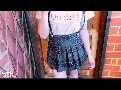 ❤️ Schoolgirl sûget har lul djip en neukt ynstee fan klassen. Seks by porno fy.justindianpornx.ru ❌❤